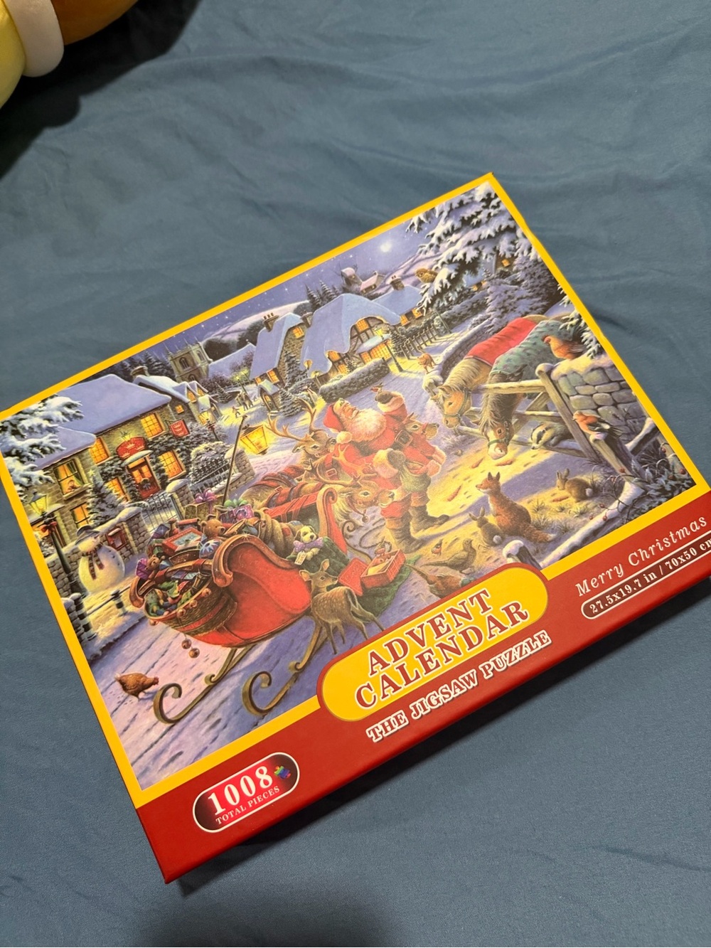 Advent Calendar 1008-Piece Jigsaw Puzzle - Red Holiday Scene
